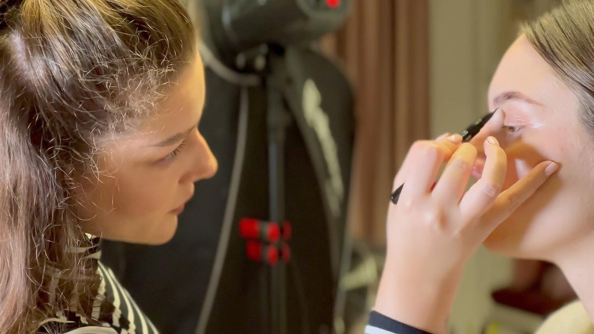 babybauch-fotoshooting-luxus-makeup-berlin