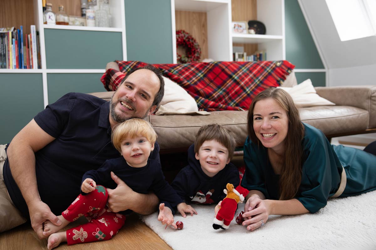 familienfoto-berlin-weihnachten-zuhause